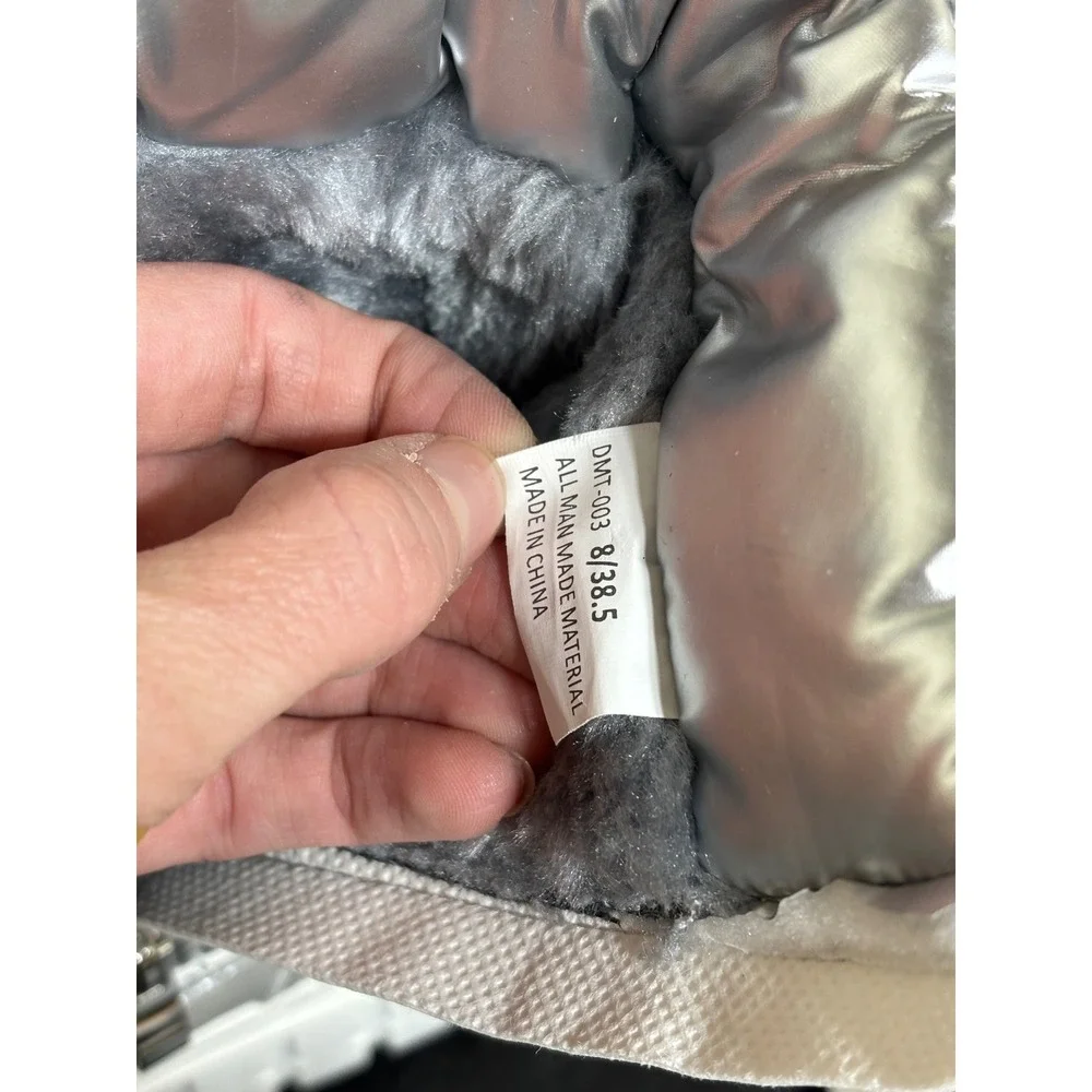 Dirty Laundry Dashh Puff Platform Bootie Size 8 Silver Metallic Quilted Puffer